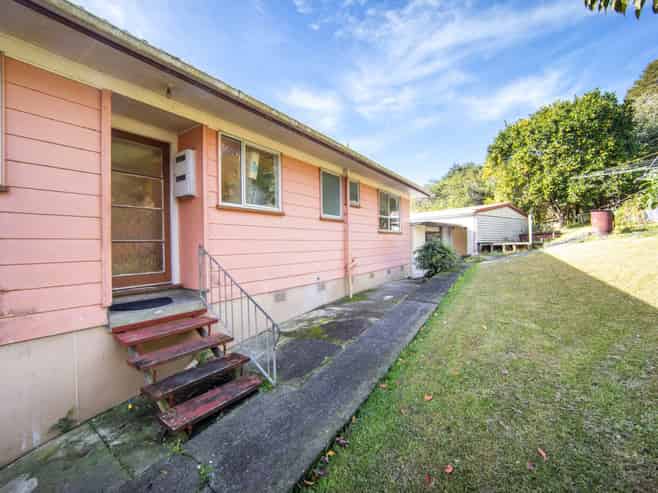 18 Zingaro Place, Massey