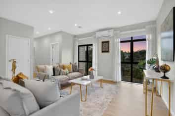 17B Strathnaver Crescent, Lynfield