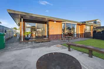 77 Avondale Road, Taradale