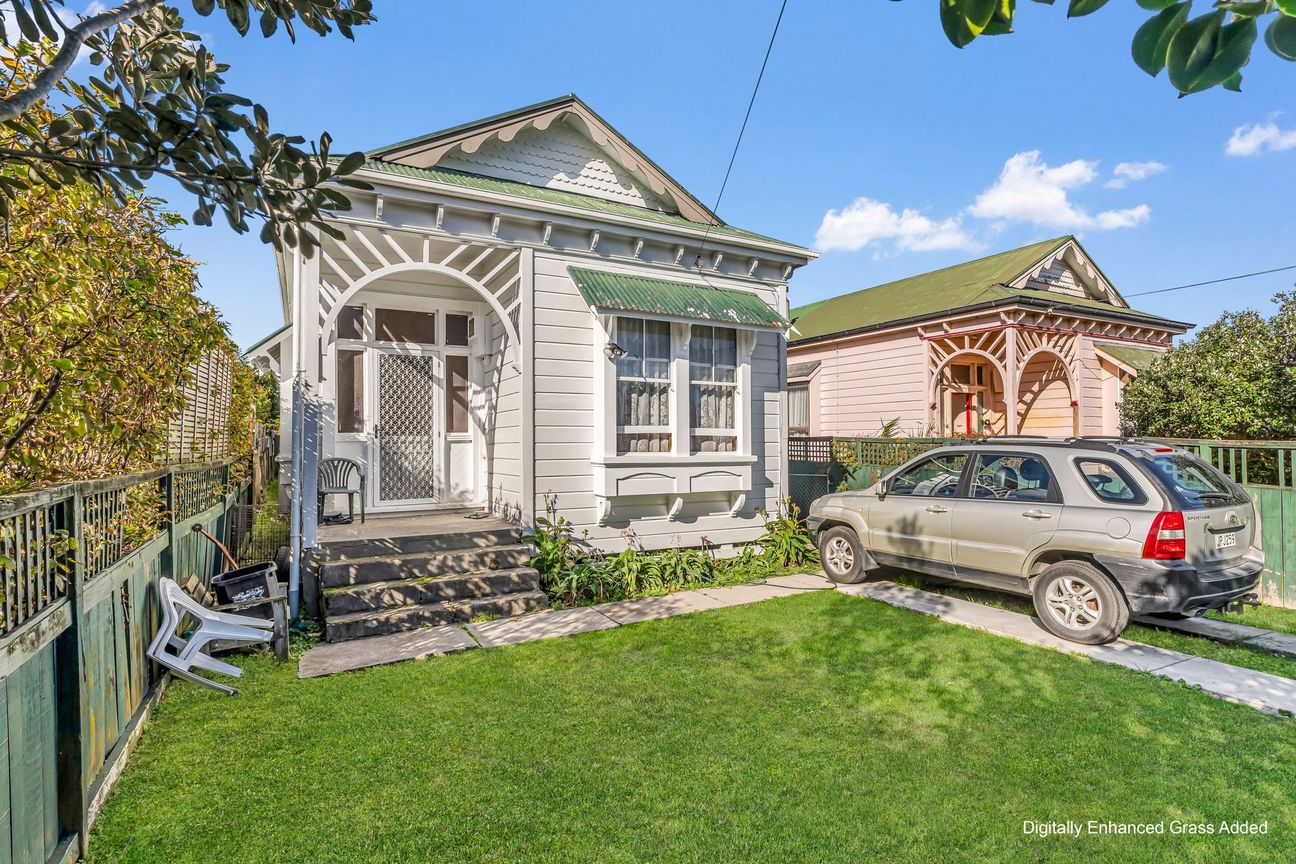 Price Drop Vendors want it Sold - Vista 2
