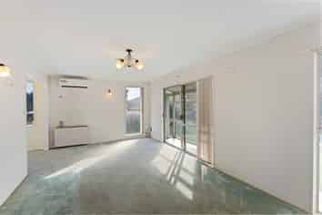 30 Arawhata Road, Paraparaumu