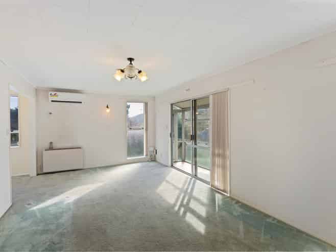 30 Arawhata Road, Paraparaumu