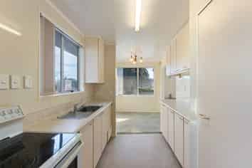 30 Arawhata Road, Paraparaumu