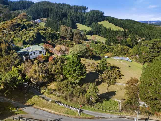 8 Mount Cecil Road, Moonshine Valley