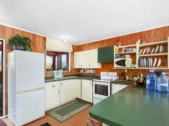 8 Mount Cecil Road, Moonshine Valley