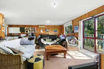 8 Mount Cecil Road, Moonshine Valley