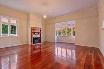 8 Mount Cecil Road, Moonshine Valley