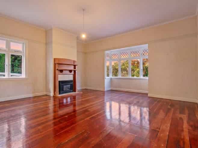 8 Mount Cecil Road, Moonshine Valley