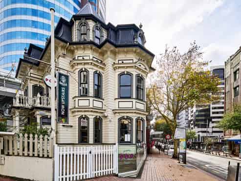 High-Profile Hospitality Opportunity