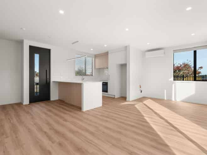 2/20 Halyard Close, Flagstaff