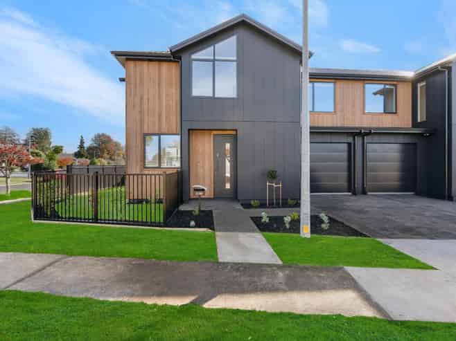 2/20 Halyard Close, Flagstaff
