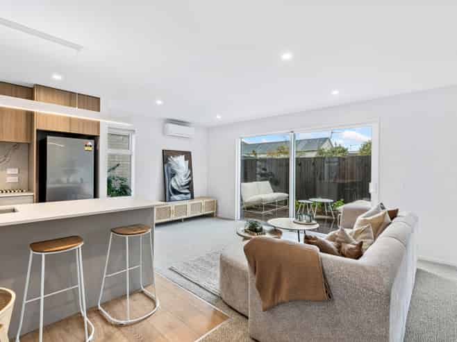3/92 Holly Road, Saint Albans