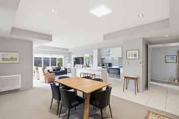 4 Filey Place, Allenton