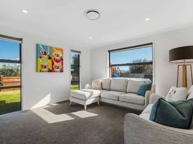 25 Charlotte Drive, Omokoroa