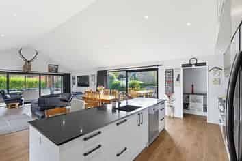 13 Hart Place, Lake Coleridge