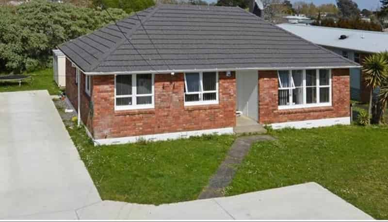 23 Clarkson Crescent, Otara