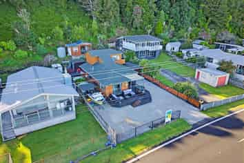 882 Thames Coast SH25 RD5, Te Mata