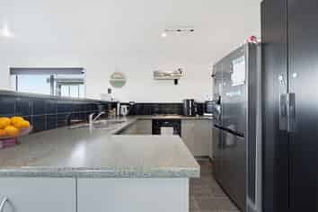 882 Thames Coast SH25 RD5, Te Mata