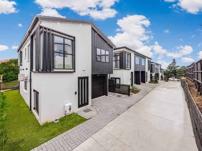 9 Chardi Kala Way, Papatoetoe
