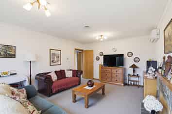 64 Creek Road, Allenton