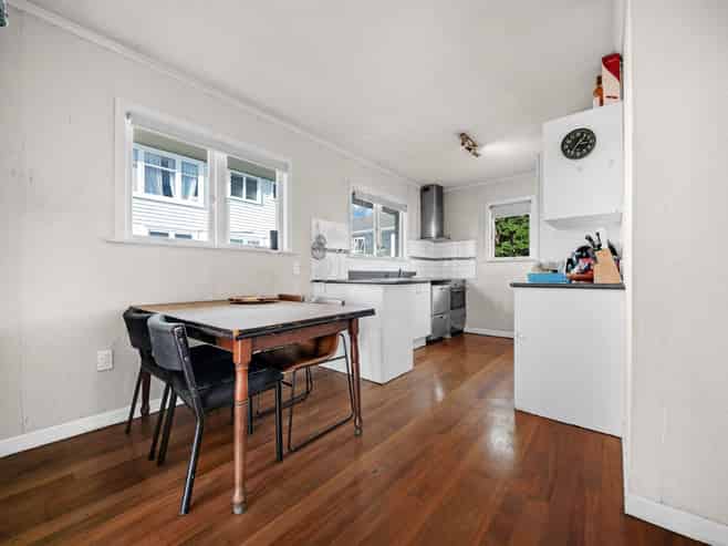 13 Kohiwi Road, Manurewa