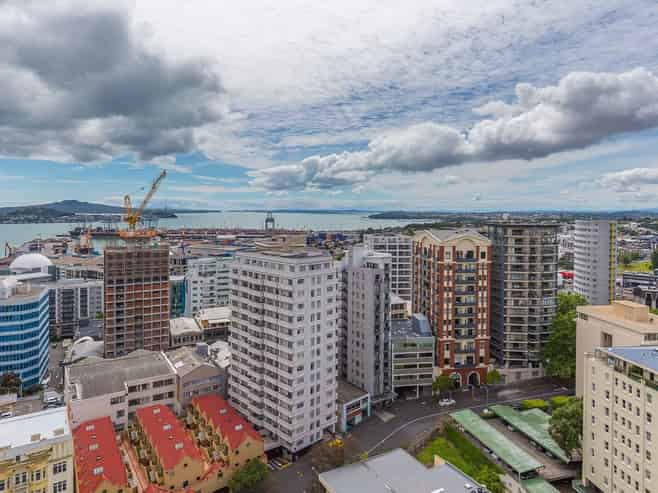 12I/14 Waterloo Quadrant, Auckland Central