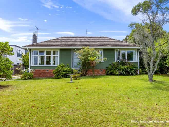 65 Kervil Ave, Te Atatu Peninsula