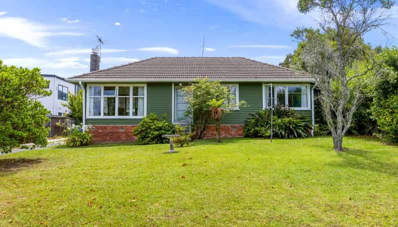 65 Kervil Ave, Te Atatu Peninsula