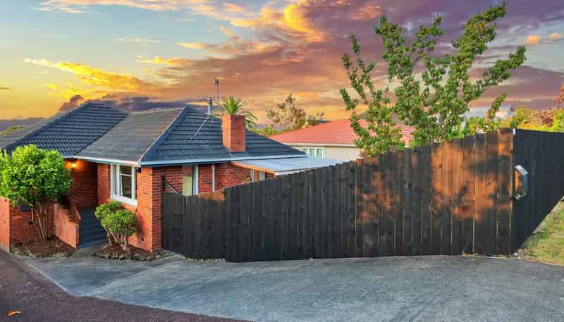 95  Hutchinson Avenue, New Lynn