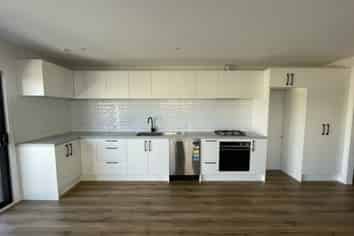 Manawatu / Whanganui - Address withheld