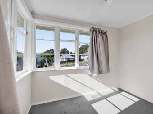 82 Glenpark Avenue, Frankleigh Park