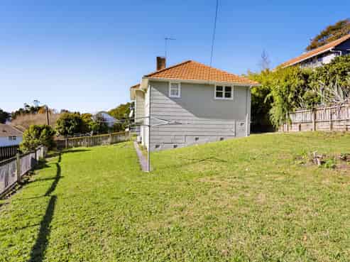 82 Glenpark Avenue, Frankleigh Park