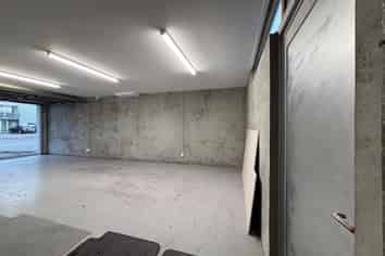 Industrial Unit with Office