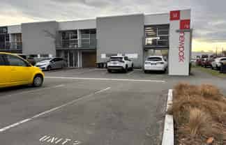 Industrial Unit with Office