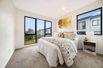 4/103 Portage Road, New Lynn