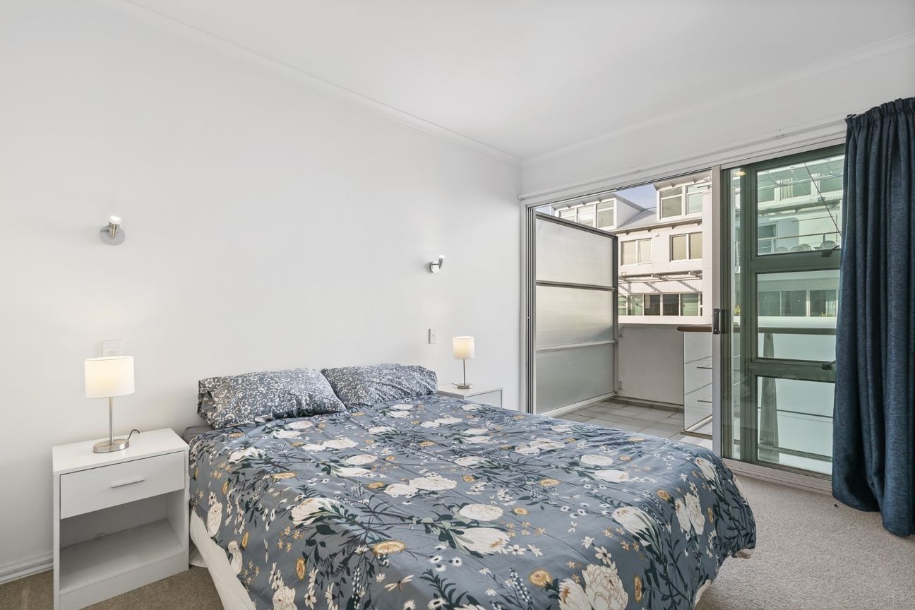 Outstanding Location - Vista 6