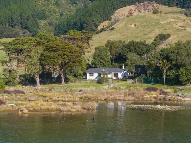 793 Manaroa Road, Pelorus Sounds