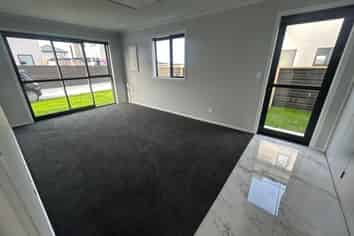 Manawatu / Whanganui - Address withheld