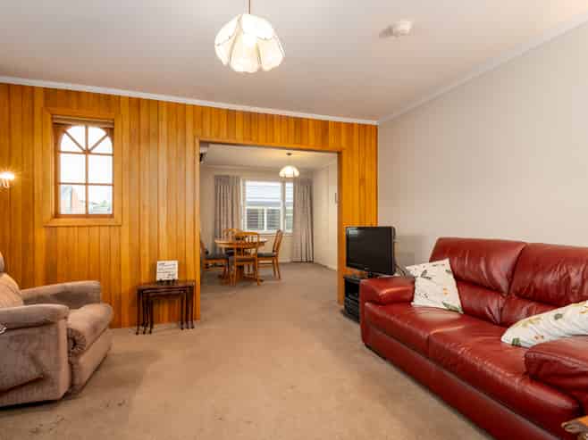 81 Blighs Road, Bryndwr