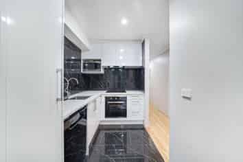 18 Chapel Road, Flat Bush