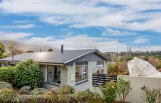 18 Branxholm Street, ROXBURGH