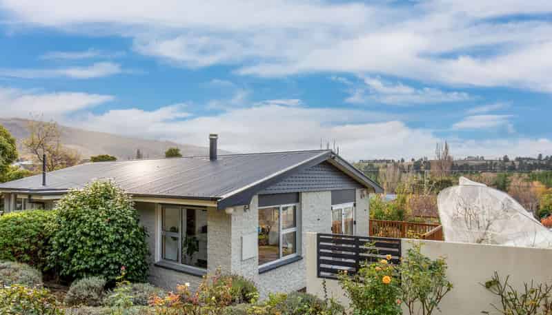18 Branxholm Street, ROXBURGH