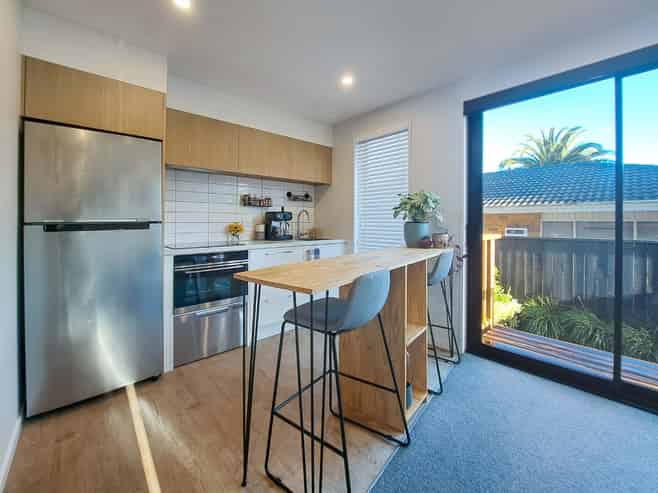 3/48 Glen Road, Stokes Valley