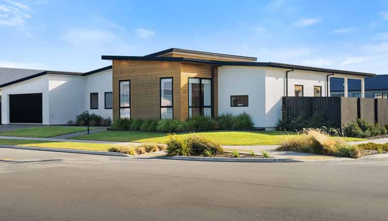 60 Waikirikiri Avenue, LINCOLN