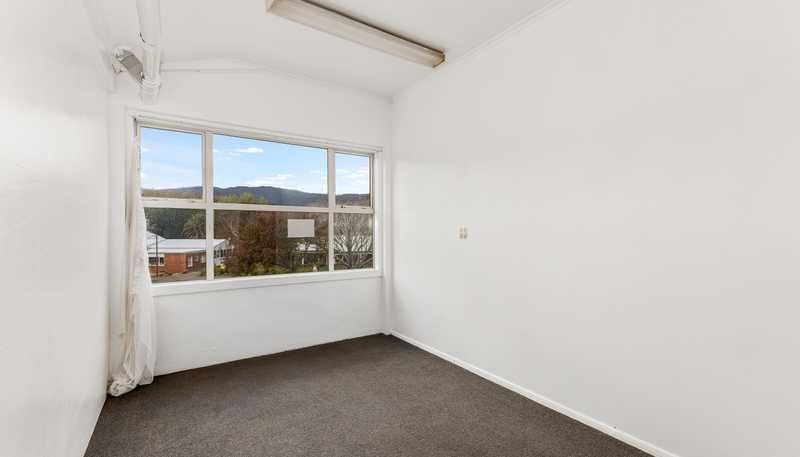 8 Queen Street, Wainuiomata