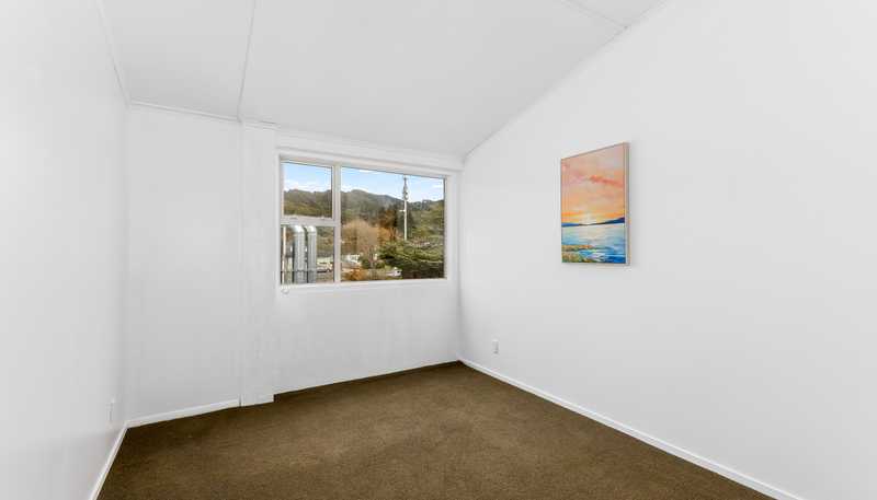 8 Queen Street, Wainuiomata
