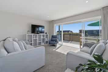 529B Otumoetai Road, Matua