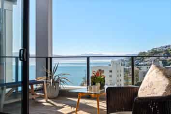 4/18 Oriental Terrace, Oriental Bay