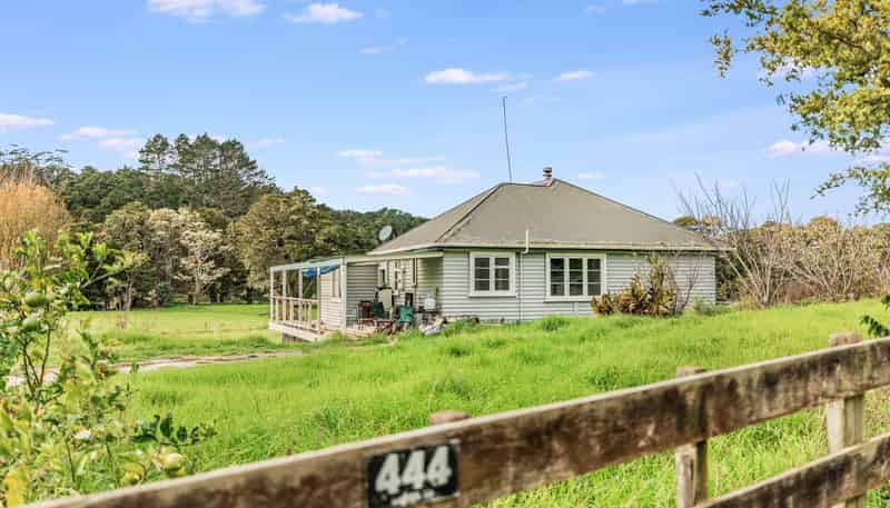 444 Brown Road, Kaiwaka
