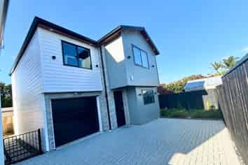 4/53 Hutchinsons Road, Bucklands Beach
